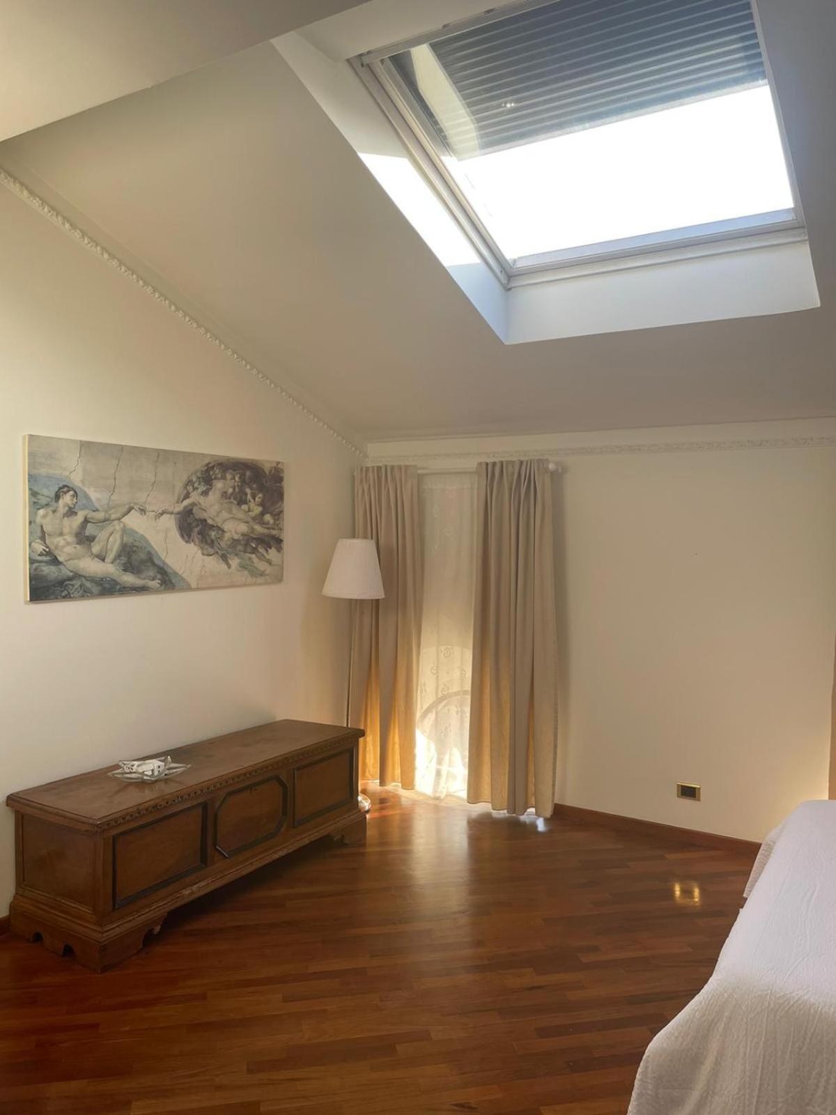Civico 16 Apartment Chiaravalle Bagian luar foto